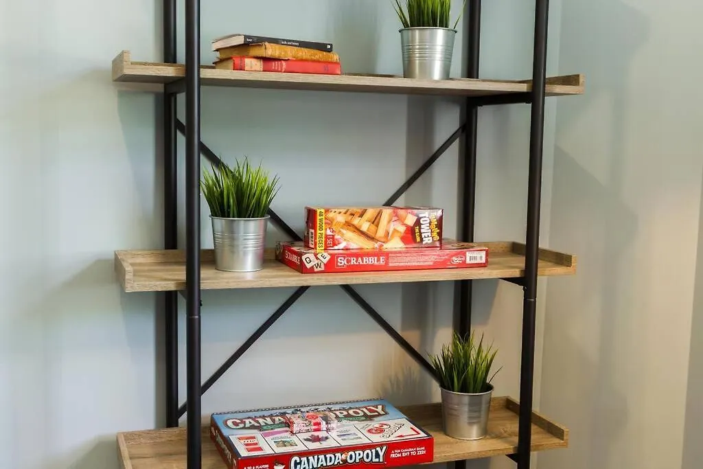 אדמונטון Modern Home - King Bed - Garage - Long Stays 0*,